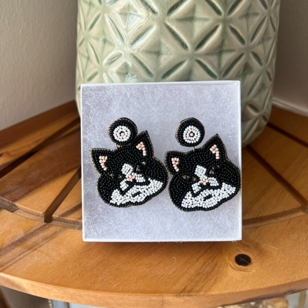 Beaded Cat Earrings